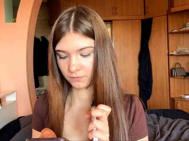 LydiaChey webcam