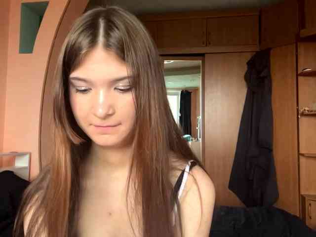 LydiaChey webcam