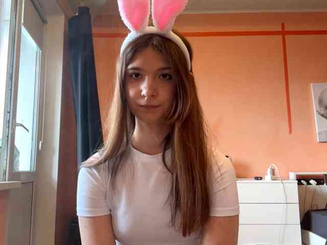LydiaChey webcam