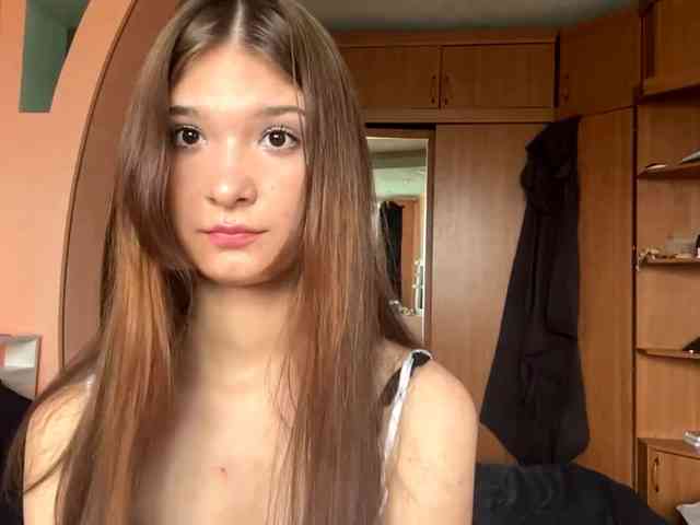 LydiaChey webcam
