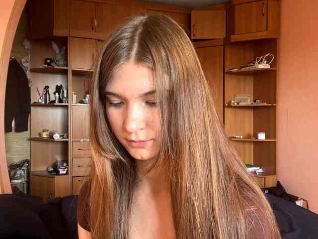 LydiaChey webcam