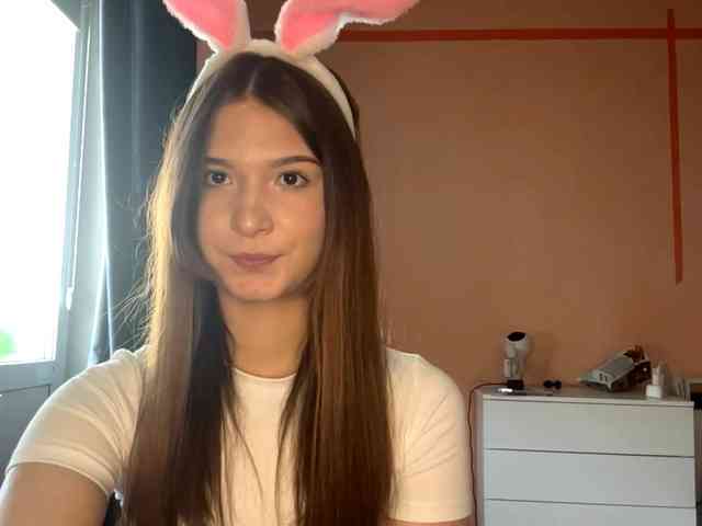 LydiaChey webcam