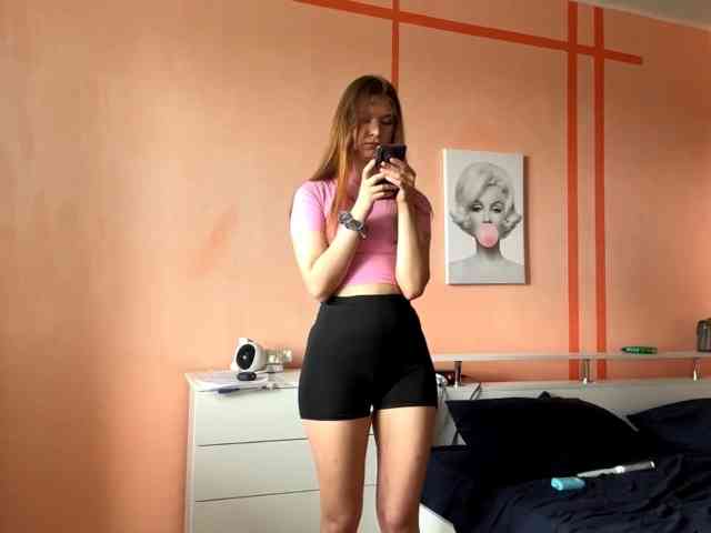 LydiaChey webcam