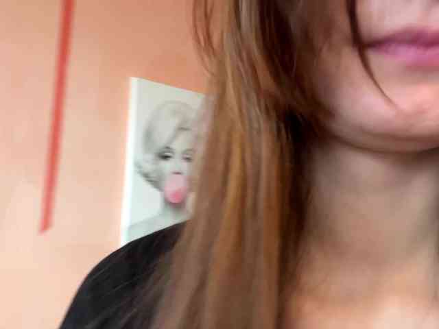 LydiaChey webcam