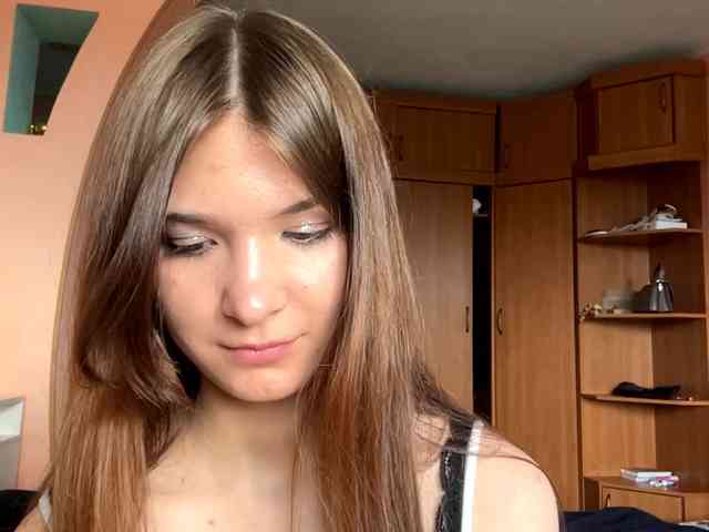 LydiaChey webcam