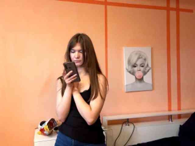 LydiaChey webcam