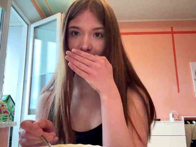 LydiaChey webcam