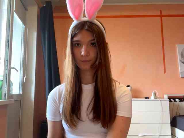 LydiaChey webcam
