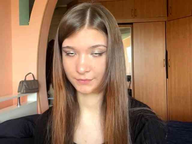 LydiaChey webcam