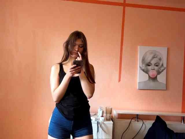 LydiaChey webcam