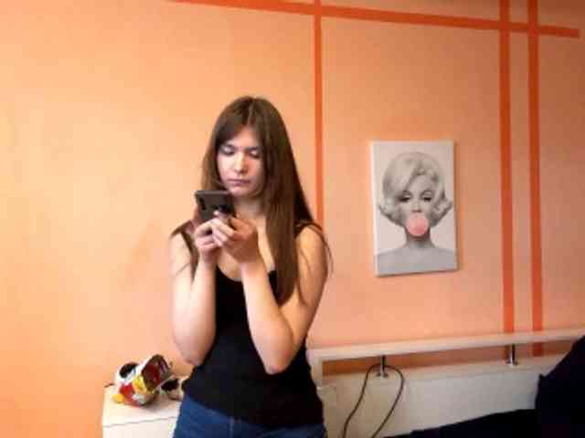 LydiaChey webcam