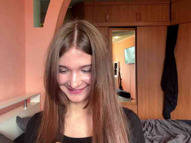 LydiaChey webcam