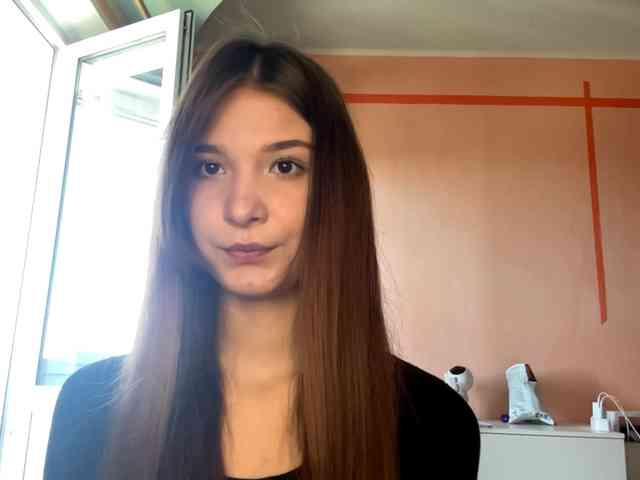 LydiaChey webcam