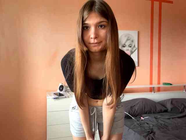 LydiaChey webcam