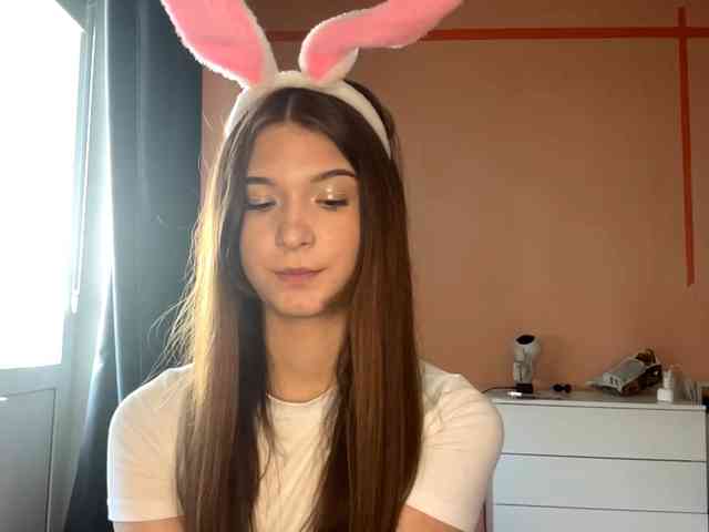 LydiaChey webcam