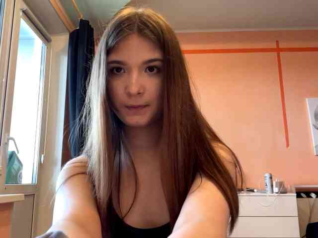 LydiaChey webcam