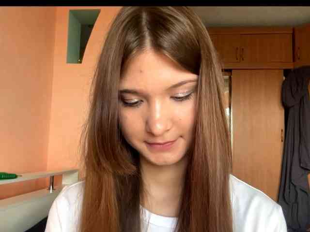 LydiaChey webcam