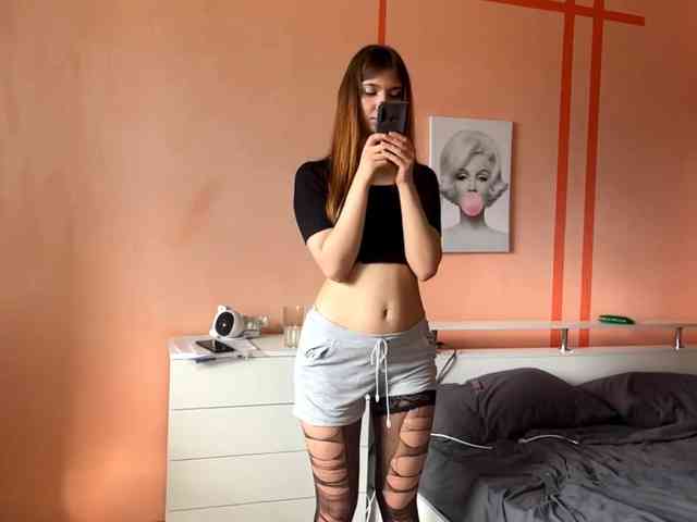 LydiaChey webcam