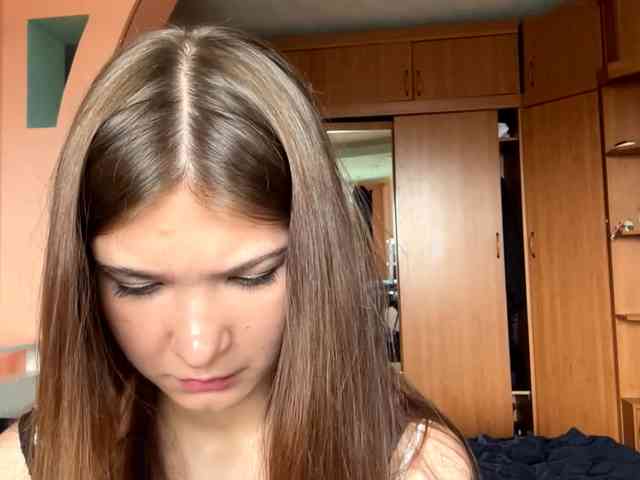 LydiaChey webcam