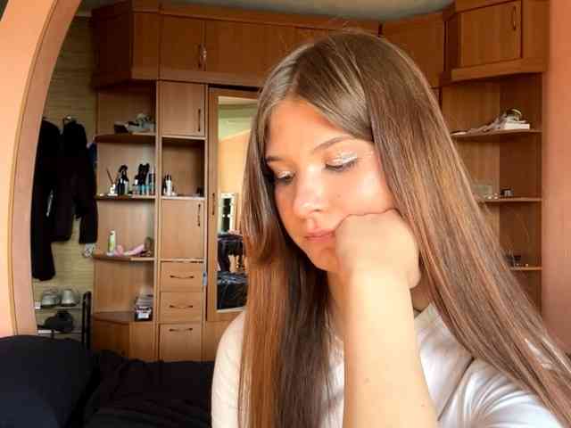 LydiaChey webcam