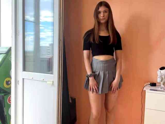 LydiaChey webcam