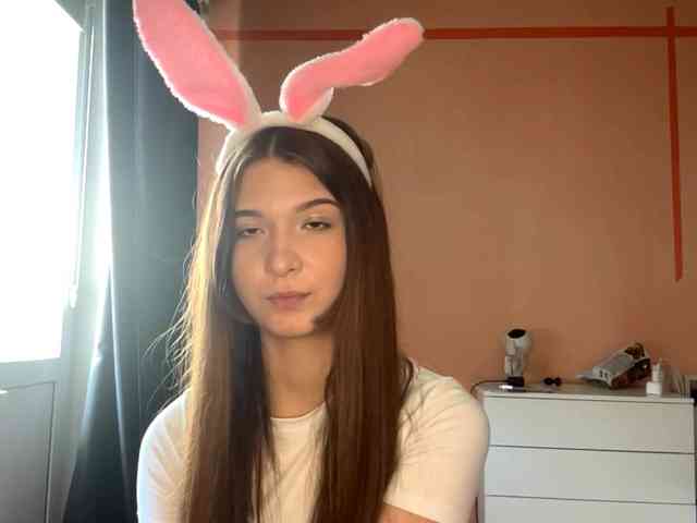 LydiaChey webcam