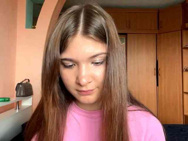 LydiaChey webcam