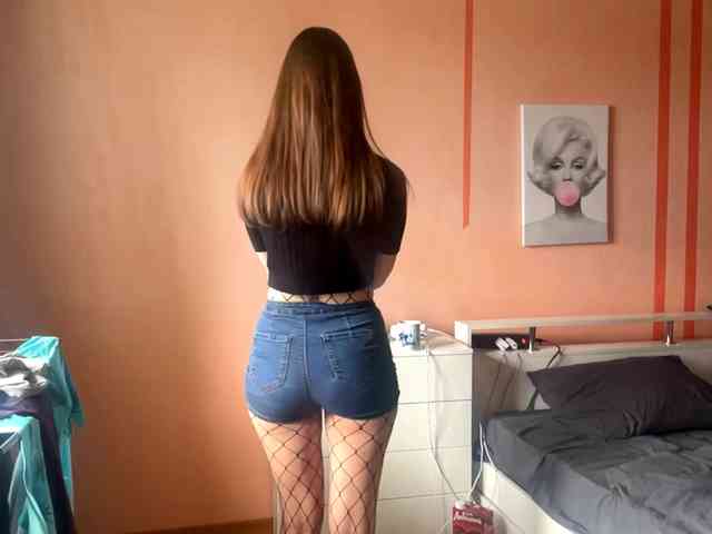 LydiaChey webcam