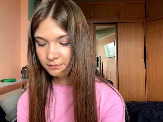 LydiaChey webcam