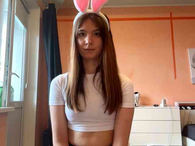 LydiaChey webcam