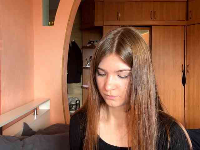 LydiaChey webcam