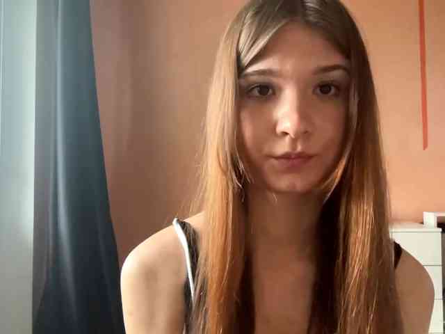 LydiaChey webcam