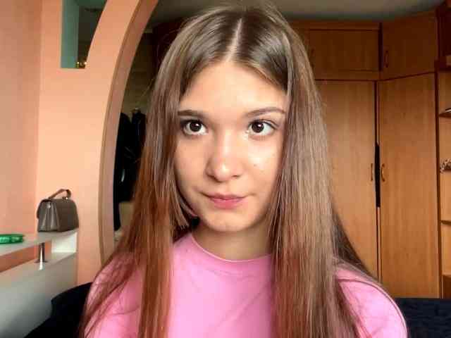 LydiaChey webcam
