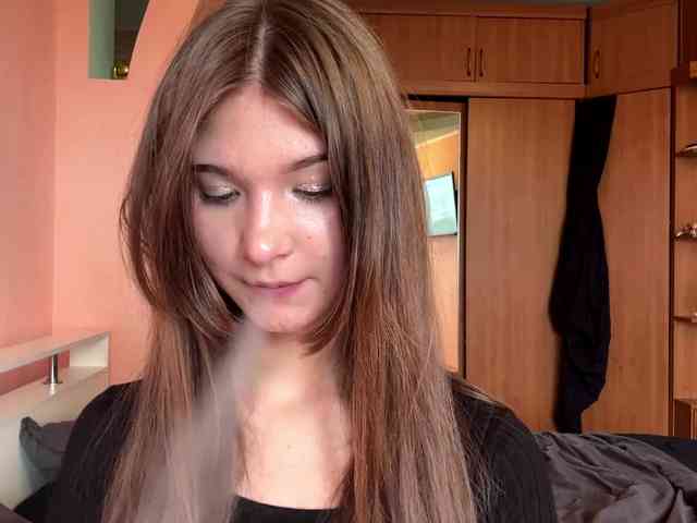 LydiaChey webcam