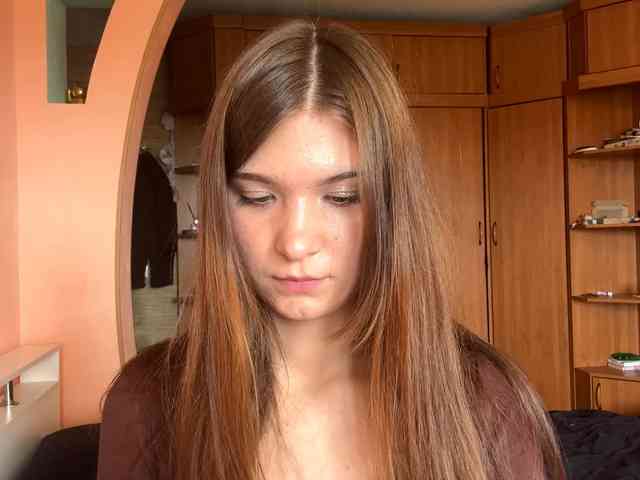 LydiaChey webcam