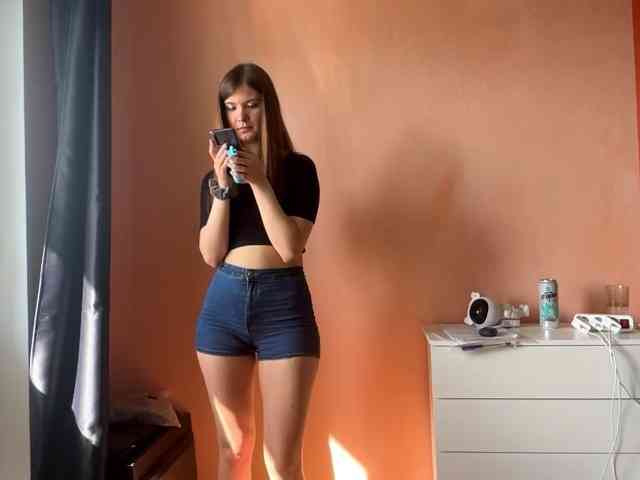 LydiaChey webcam