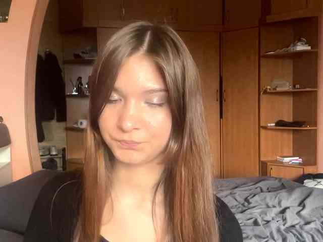 LydiaChey webcam