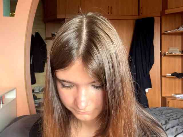 LydiaChey webcam