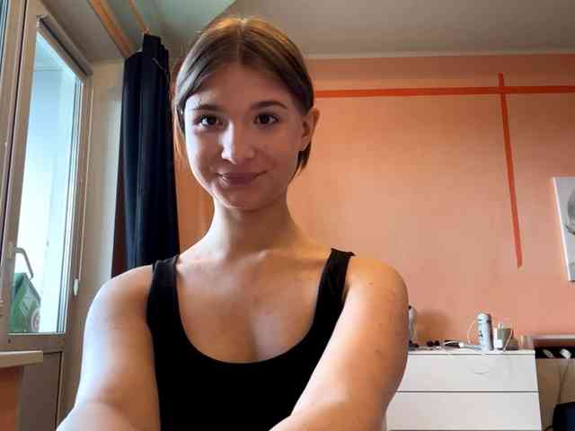 LydiaChey webcam