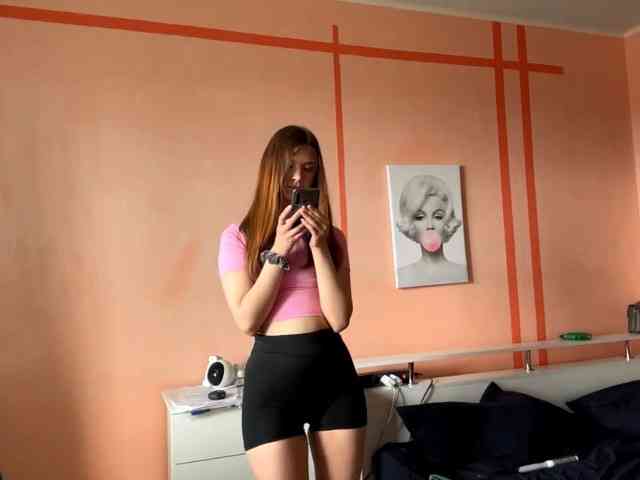 LydiaChey webcam
