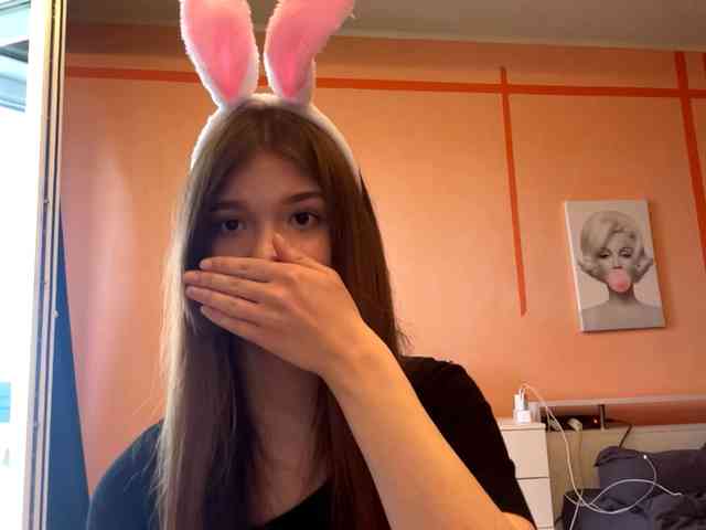 LydiaChey webcam