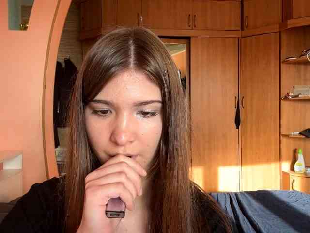LydiaChey webcam