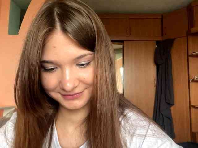 LydiaChey webcam