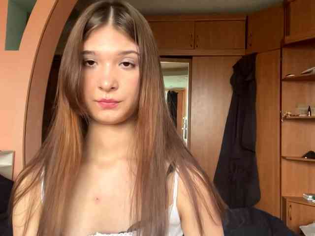 LydiaChey webcam