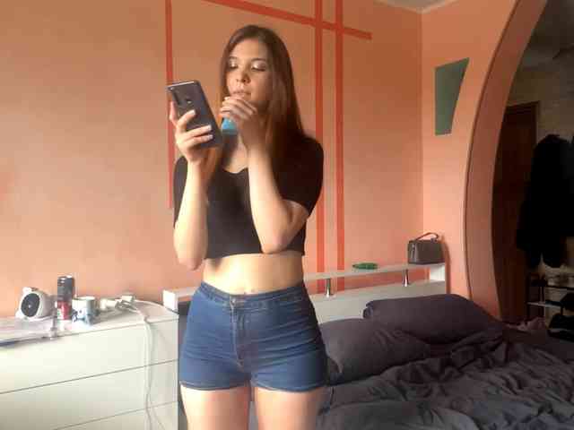 LydiaChey webcam