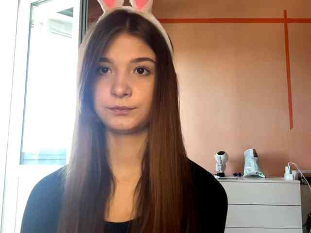LydiaChey webcam