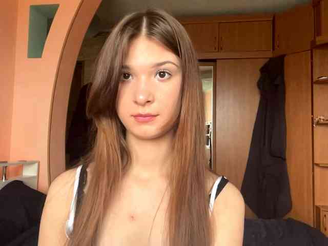 LydiaChey webcam