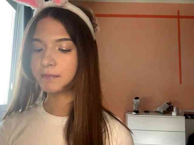 LydiaChey webcam