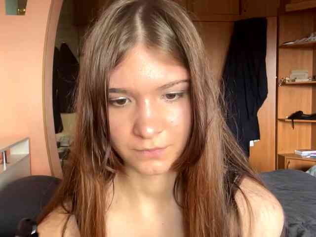 LydiaChey webcam