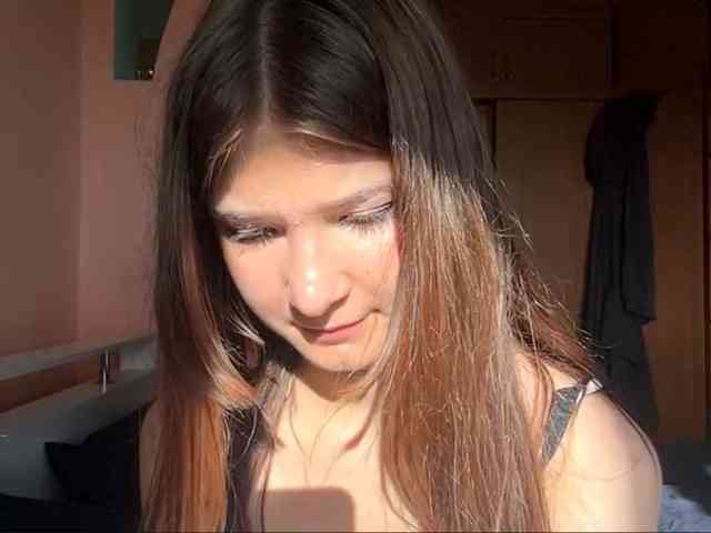 LydiaChey webcam